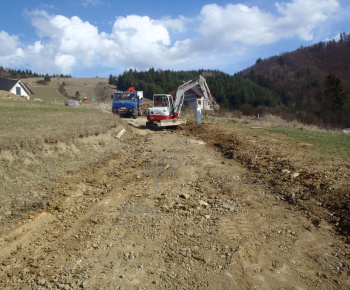 Výstavba VN a NN- elektrickej siete na Kline a Rovni - Február 2