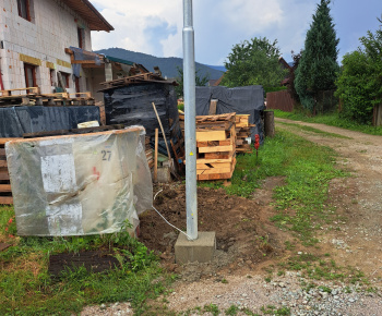 Aktuality / Rozšírili sme sústavu verejného osvetlenia v našej obci - foto