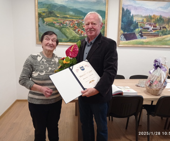 Aktuality / Životné jubileum obyvateľky obce p. Bernardíny Dančovej - foto