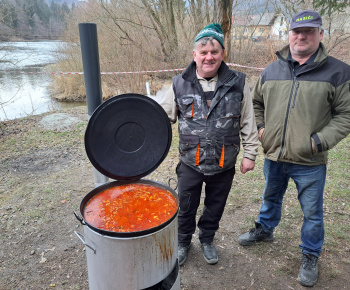 Aktuality / Fašiangy v Medzibrodí n/Or. - sprievod masiek obcou a pochovanie basy 1.3.2025 - foto