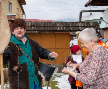 Aktuality / Fašiangy v Medzibrodí n/Or. - sprievod masiek obcou a pochovanie basy 1.3.2025 - foto